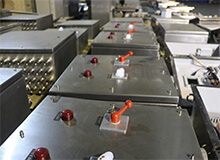 �C����������������c(di��n)