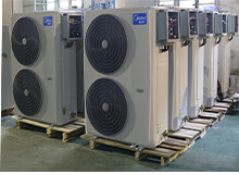 �C����������C(j��)�M�İ��b