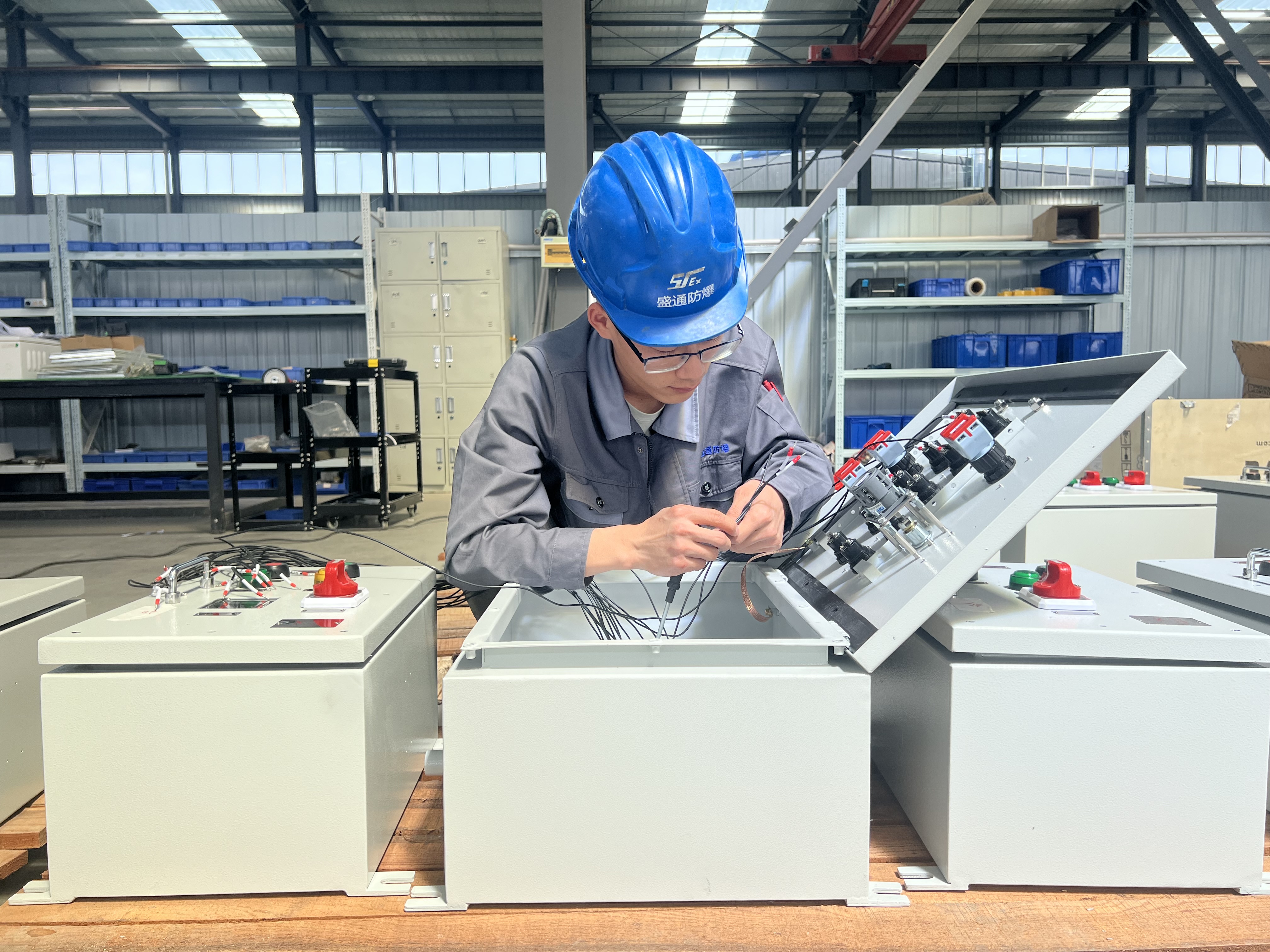 �İ������J(r��n)�C|����늚�Ļ��A(ch��)֪�R(sh��) 